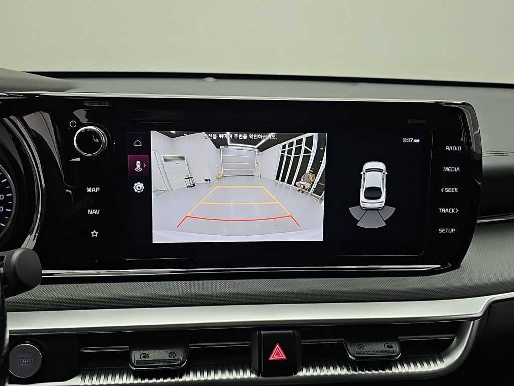Kia K5 — photo 14