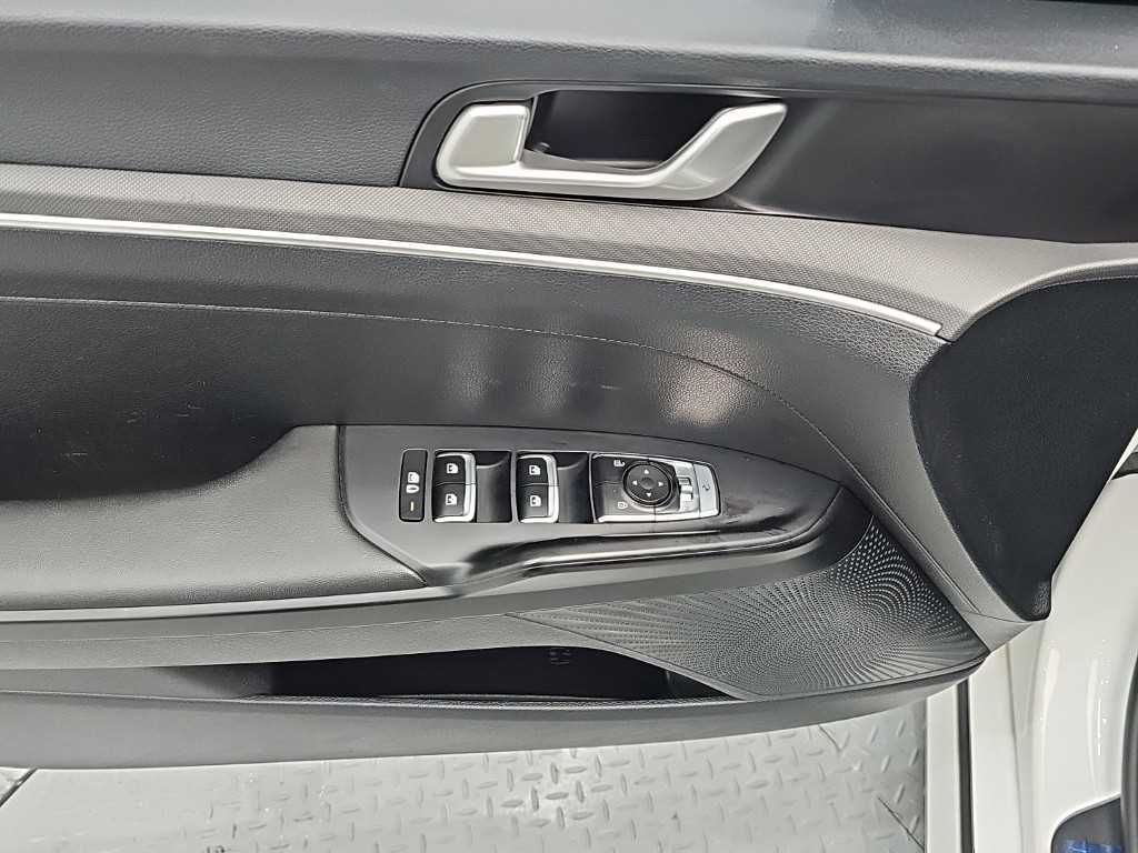 Kia K5 — photo 15