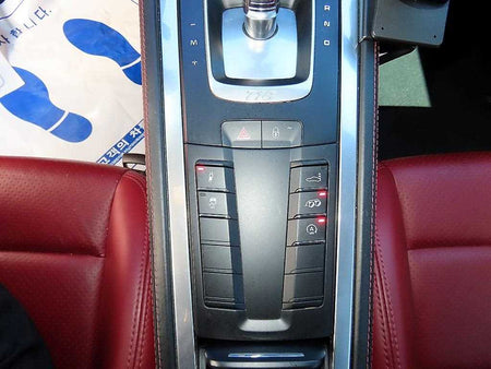 Porsche 718 — photo 12