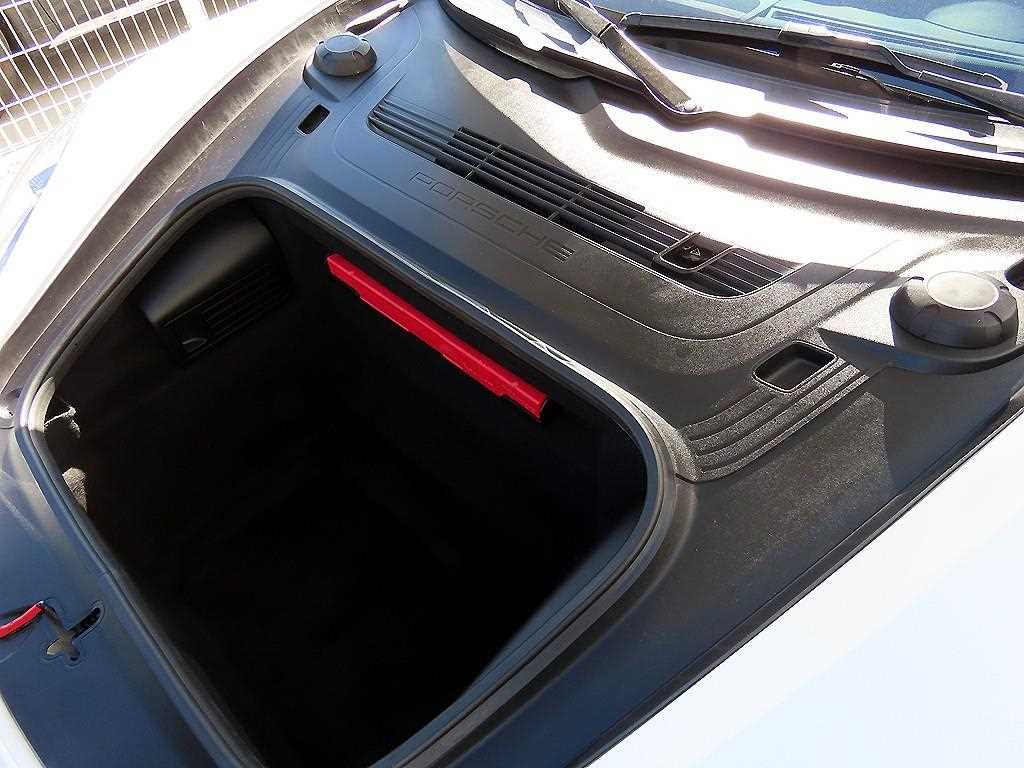 Porsche 718 — photo 17