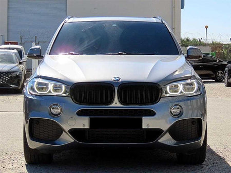 BMW X5 — photo 01