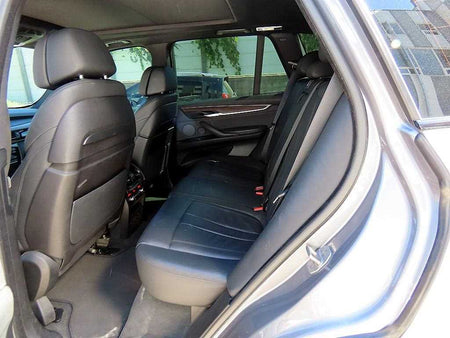 BMW X5 — photo 06