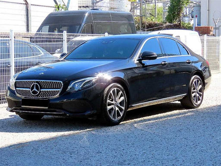 Mercedes-Benz E-Class — photo 02
