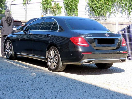 Mercedes-Benz E-Class — photo 03