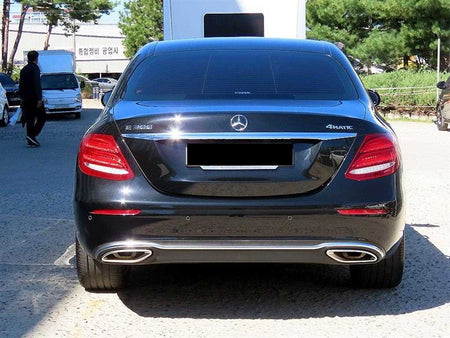 Mercedes-Benz E-Class — photo 04