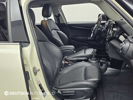 Mini Cooper — photo 10