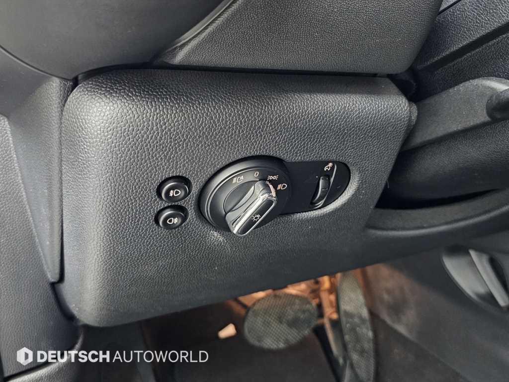 Mini Cooper — photo 16
