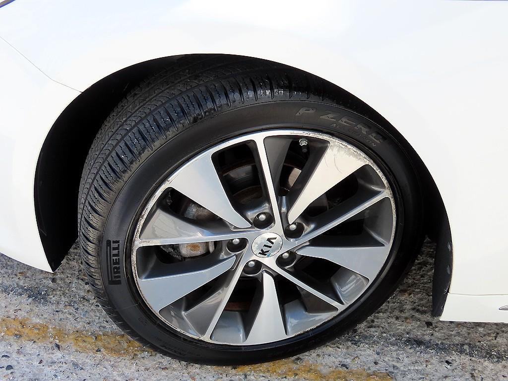 Kia K5 — photo 19