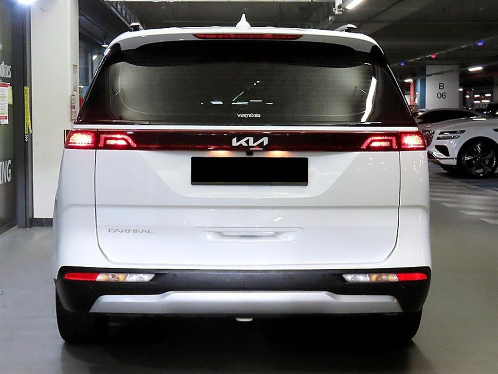 Kia Carnival — photo 05