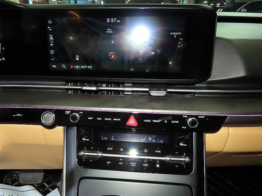 Kia Carnival — photo 11