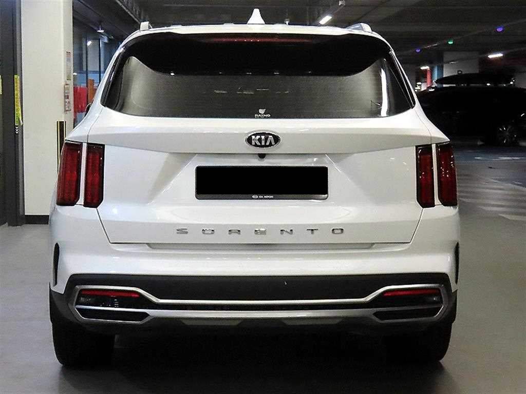 Kia Sorento — photo 05