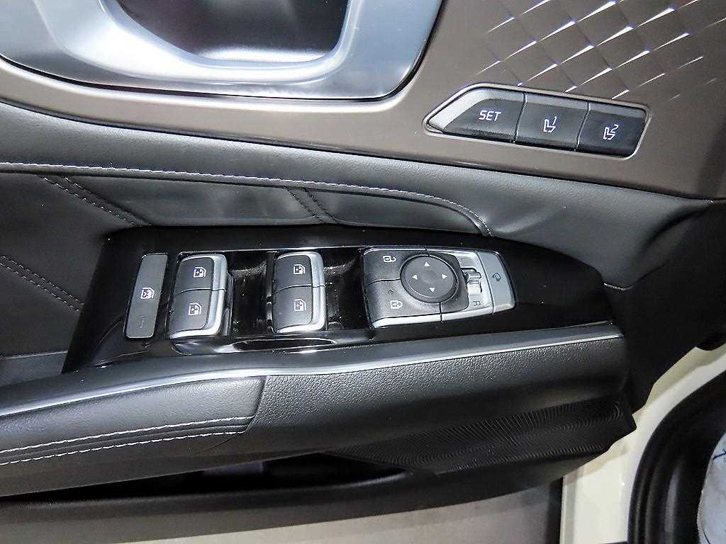 Kia Sorento — photo 13