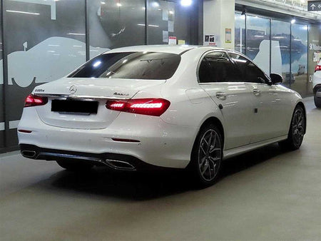 Mercedes-Benz E-Class — photo 04