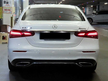 Mercedes-Benz E-Class — photo 05