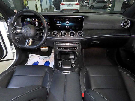 Mercedes-Benz E-Class — photo 10