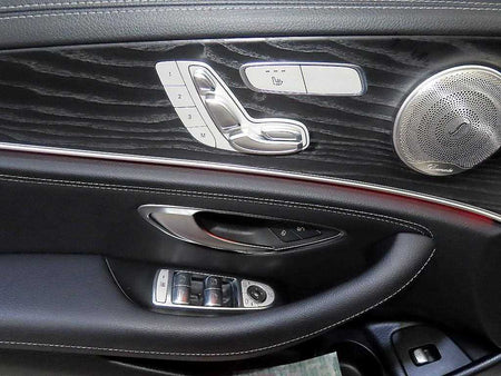Mercedes-Benz E-Class — photo 14