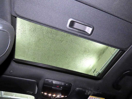 Mercedes-Benz E-Class — photo 16