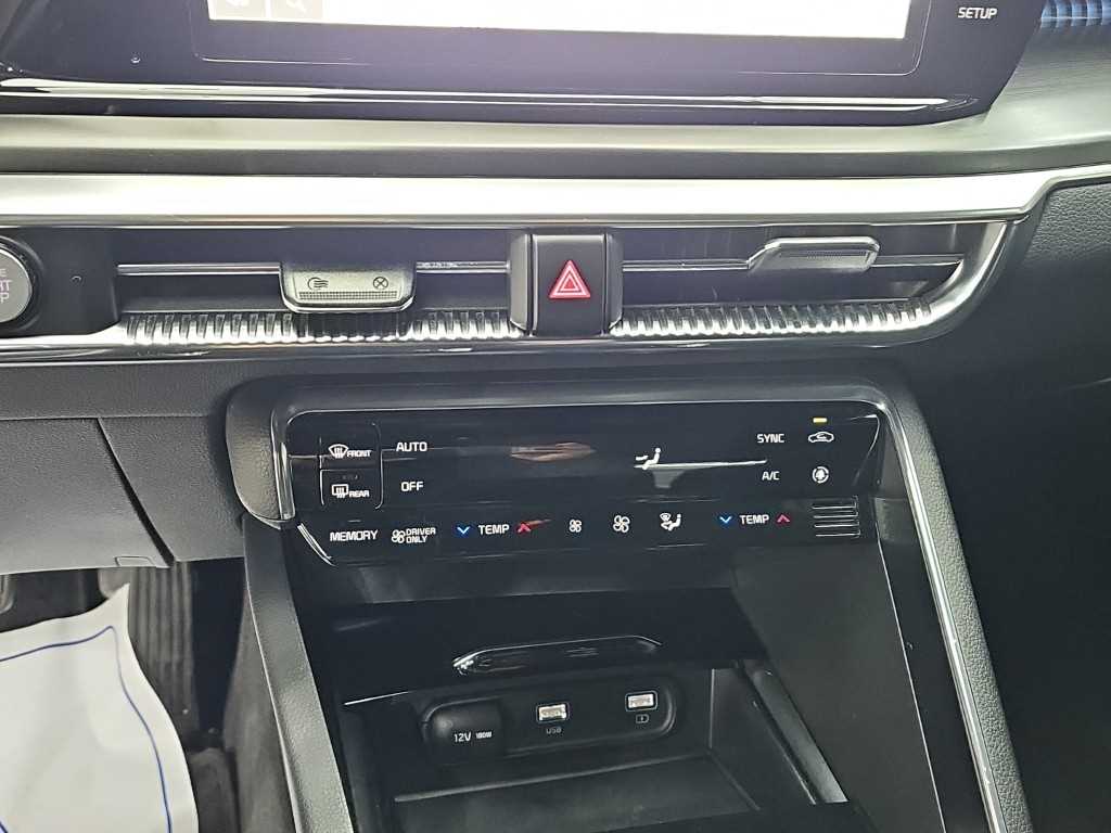 Kia K5 — photo 10