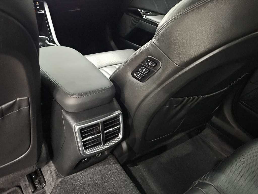 Kia K5 — photo 15