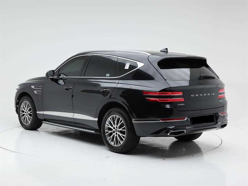 Genesis GV80 — photo 04