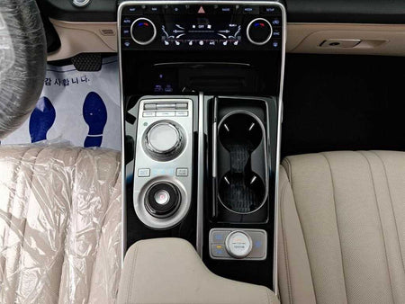 Genesis GV80 — photo 14