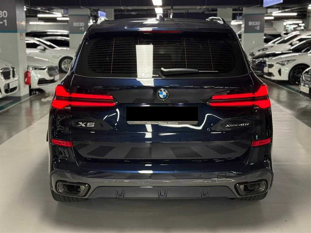 BMW X5 — photo 04