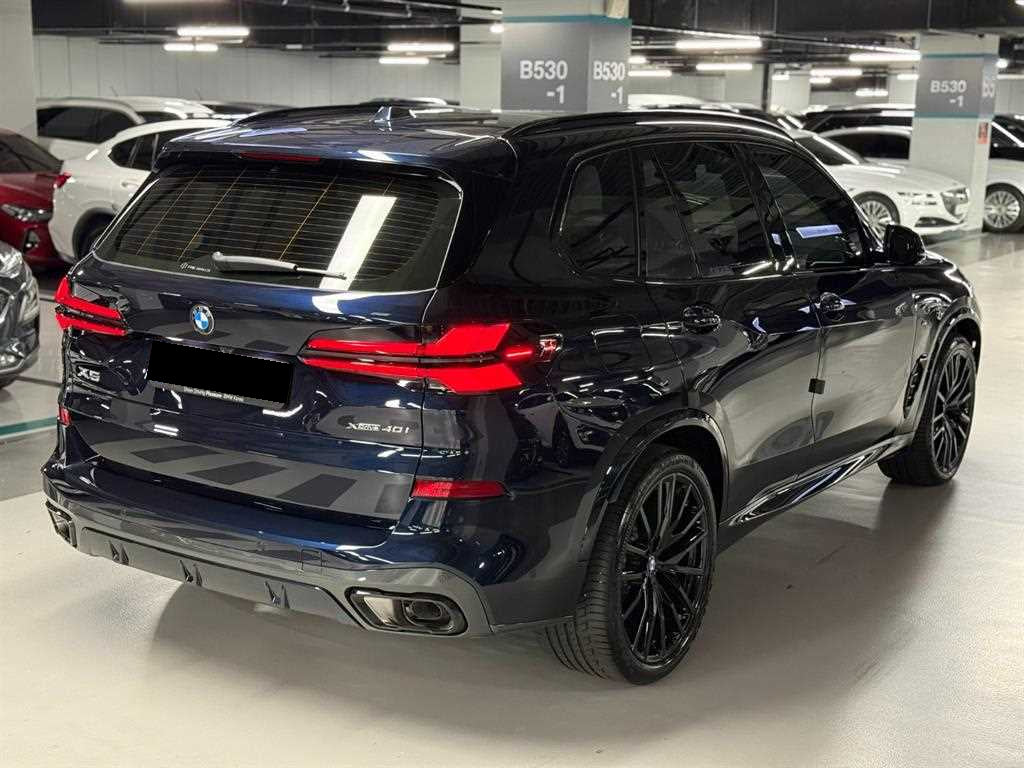 BMW X5 — photo 05