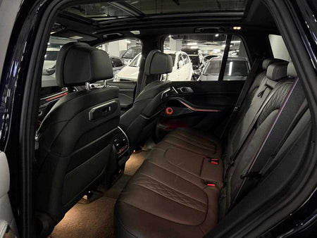 BMW X5 — photo 11