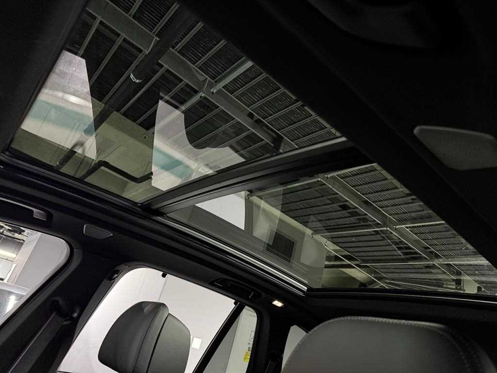 BMW X5 — photo 16