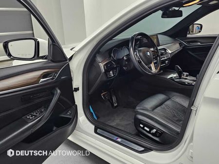 BMW 5-Series — photo 11