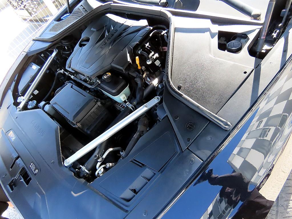 Genesis G80 — photo 19