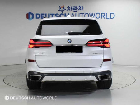 BMW X5 — photo 04