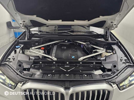 BMW X5 — photo 06