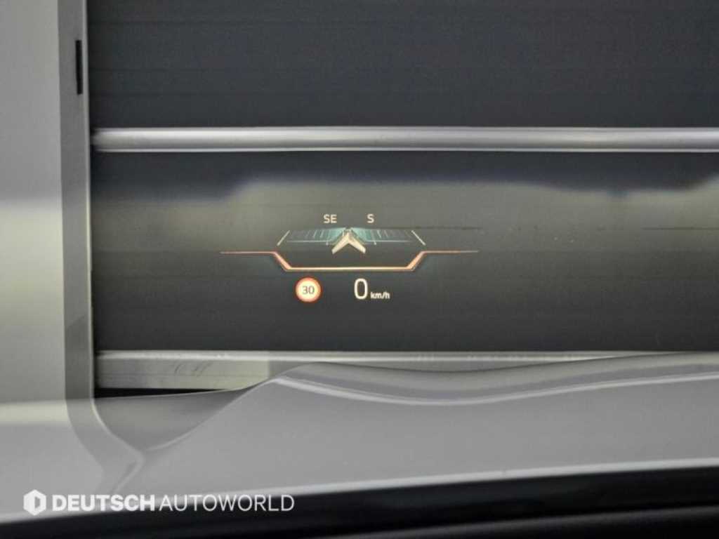 BMW X5 — photo 17