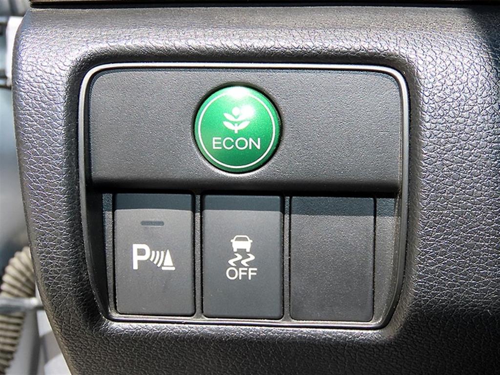Honda Accord — photo 12