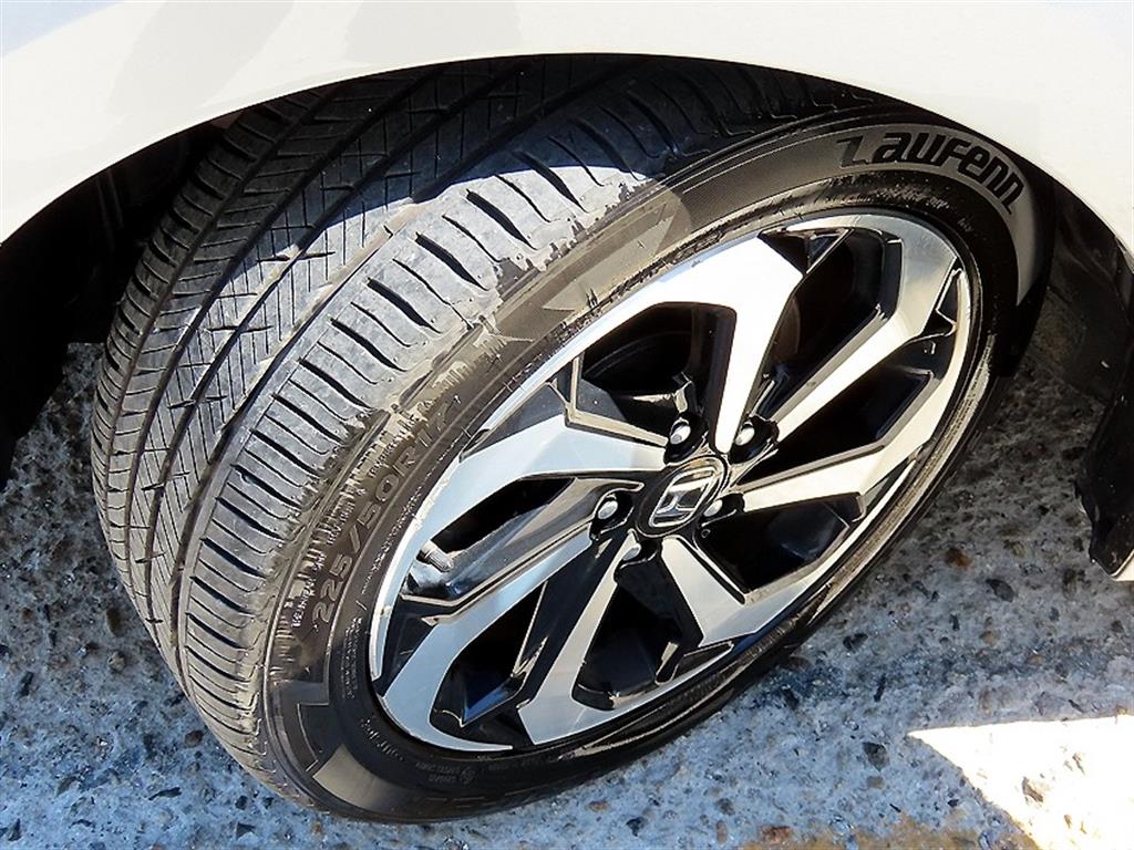 Honda Accord — photo 20