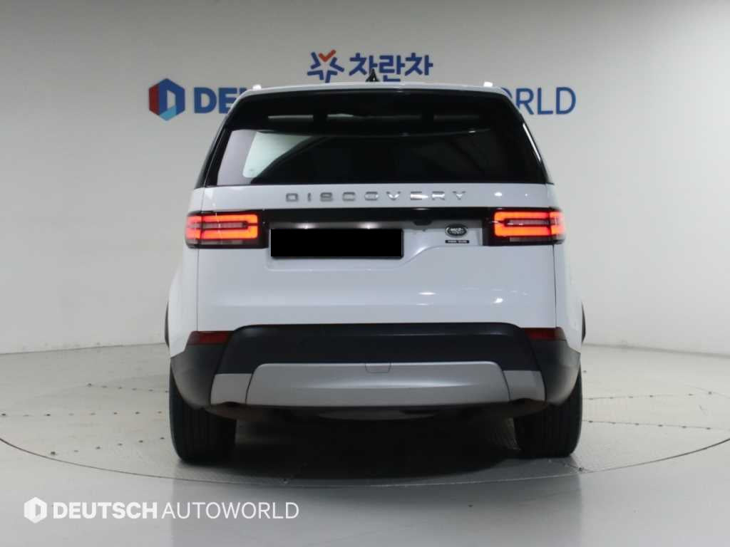 Land Rover Discovery — photo 04