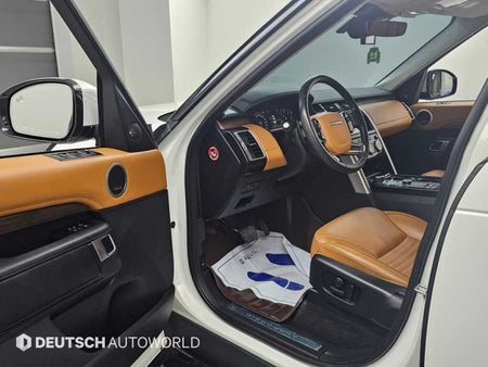 Land Rover Discovery — photo 11