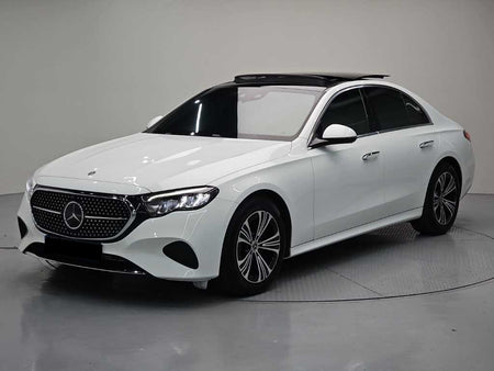 Mercedes-Benz E-Class — photo 01