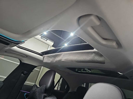 Mercedes-Benz E-Class — photo 14