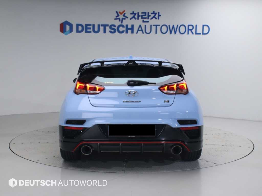 Hyundai Veloster — photo 04