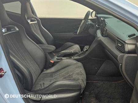 Hyundai Veloster — photo 10