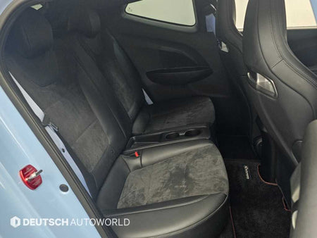 Hyundai Veloster — photo 12