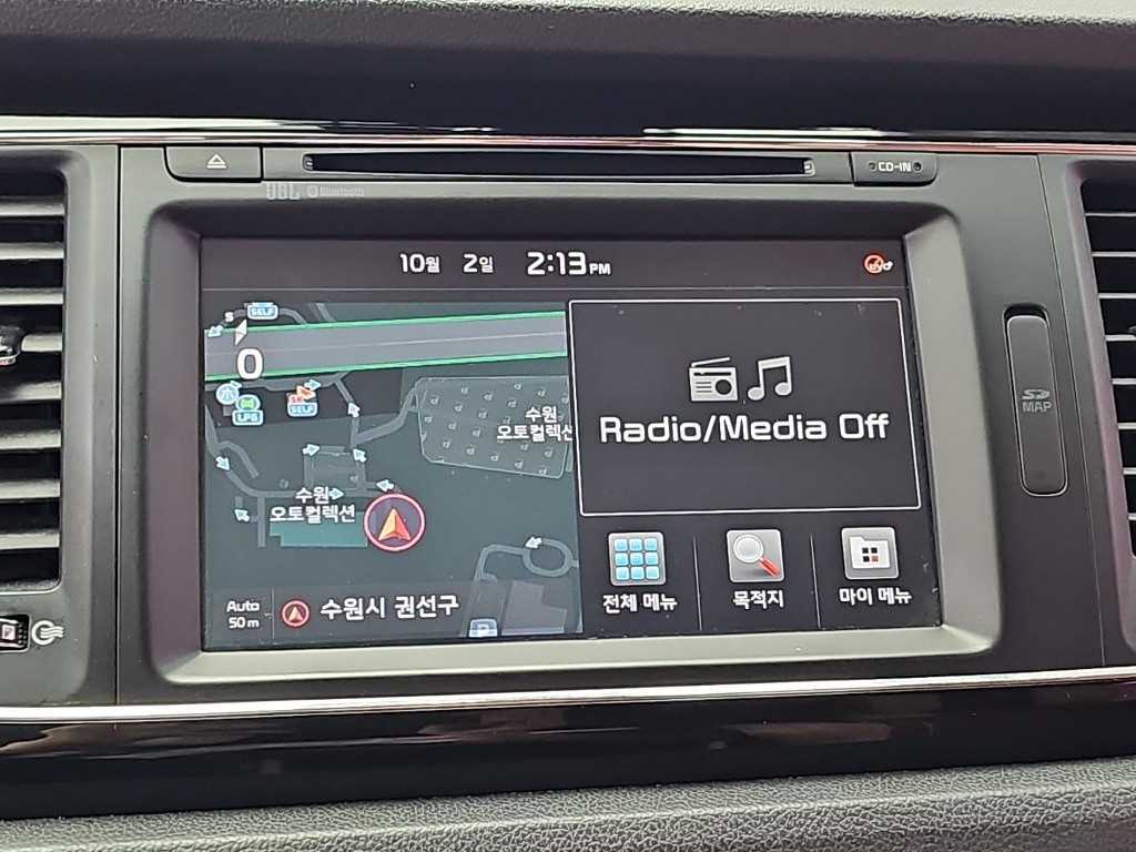 Kia Carnival — photo 16