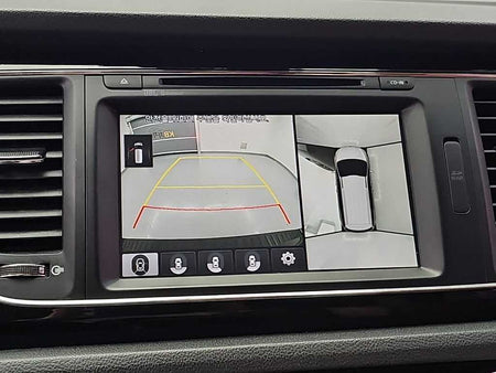 Kia Carnival — photo 17