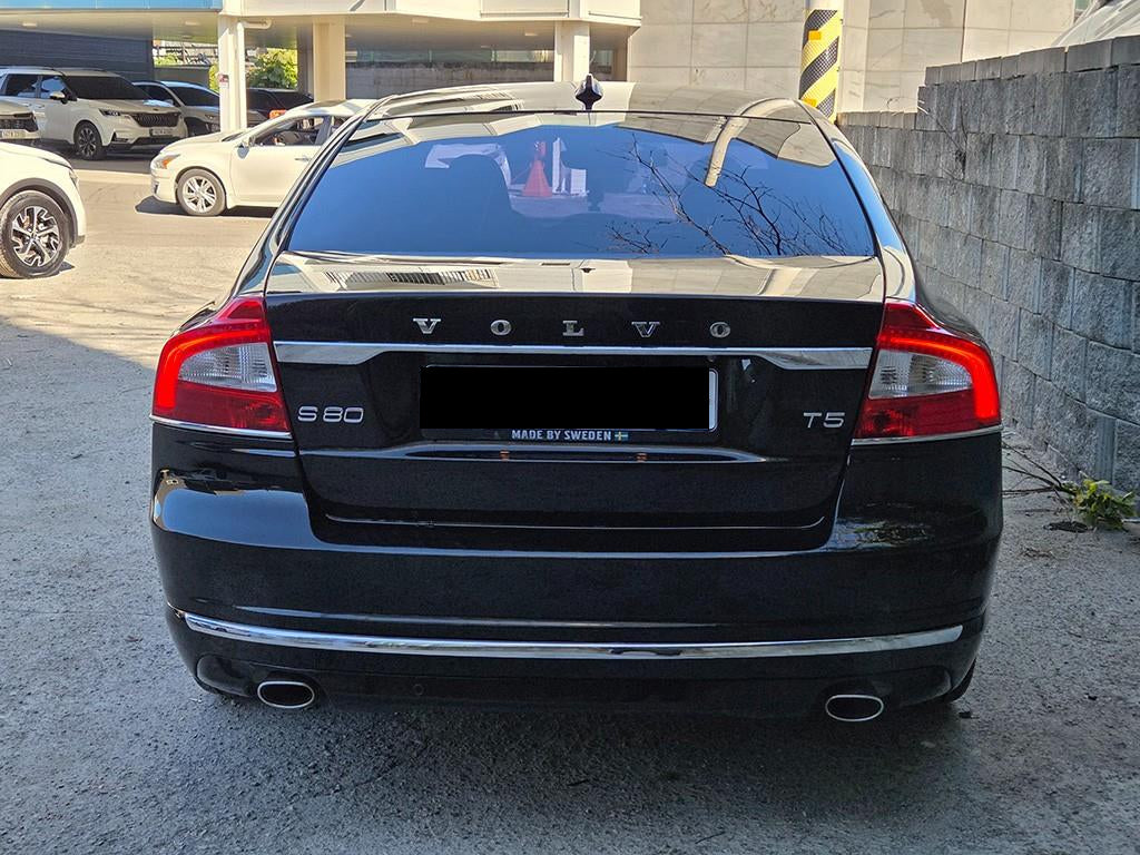 Volvo S80 — photo 04