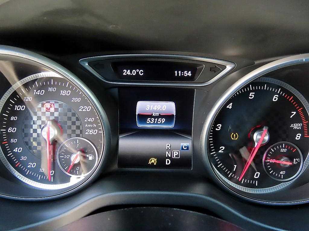 Mercedes-Benz A-Class — photo 09