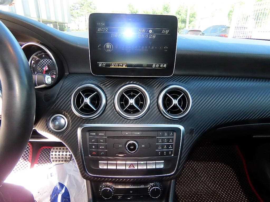Mercedes-Benz A-Class — photo 14