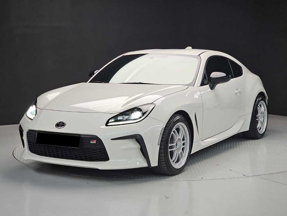 Toyota 86 — photo 01