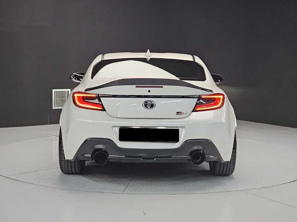Toyota 86 — photo 03